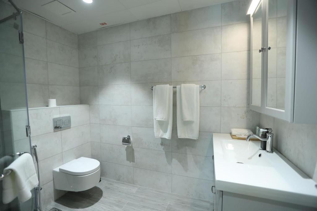 Almanzil Residence & Suites 多哈 外观 照片