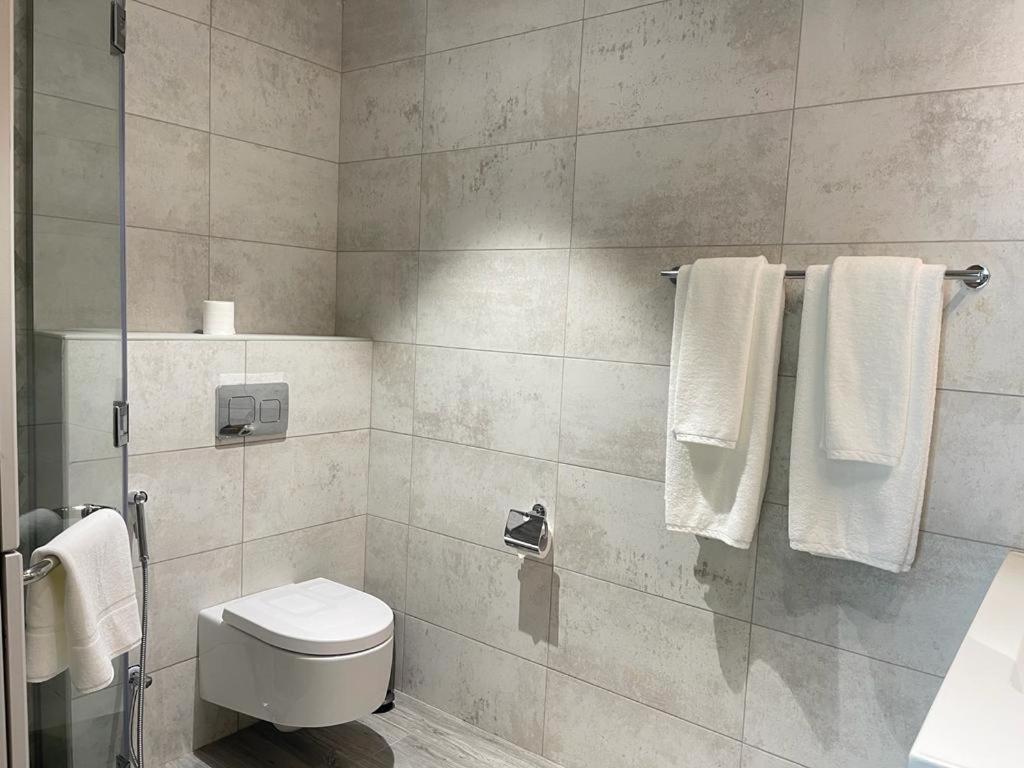Almanzil Residence & Suites 多哈 外观 照片